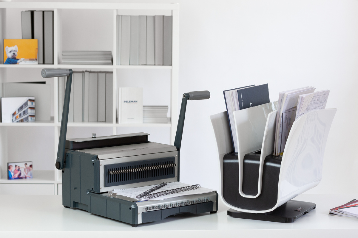 Офисный брошюратор