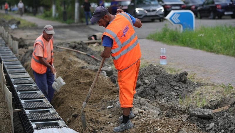    Ремонт дорог Фото: Дмитрий Ахмадуллин / ИА «Победа26»