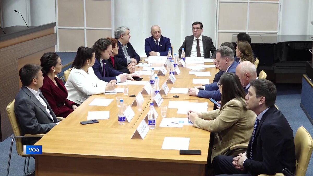    Какие вопросы обсуждались на выездном заседании Комитета Госсобрания в уфимском телецентре – сюжет «Вестей»
