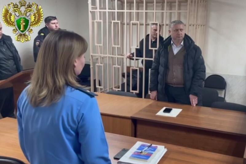    Прокуратура Челябинской области. Андреев в зале суда