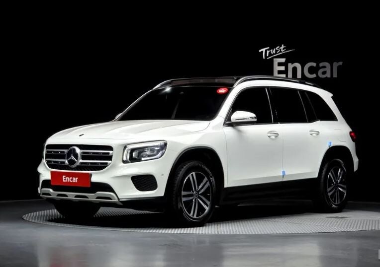 4 фотографии 