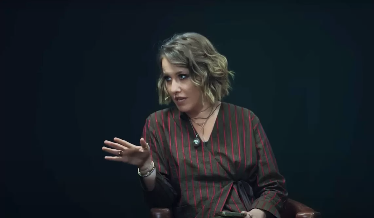    Ксения Собчак. Кадр: YouTube-канал "Осторожно: Собчак"