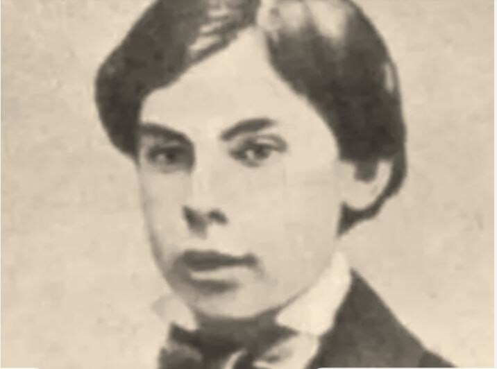 Поэт с фамилией соседа