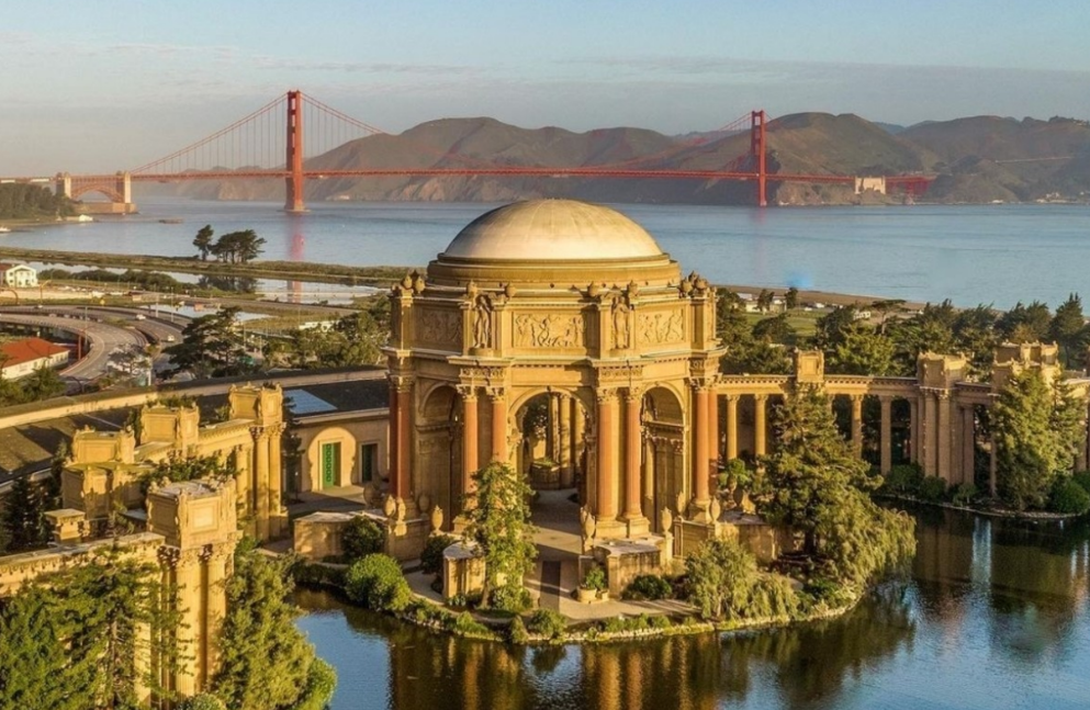    Первый отель на Луне: американский стартап открыл бронирование за 250 тыс. долларов