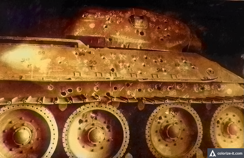 Малый калибр — большие потери: что делали 37-мм подкалиберные снаряды с советскими танками Т-34