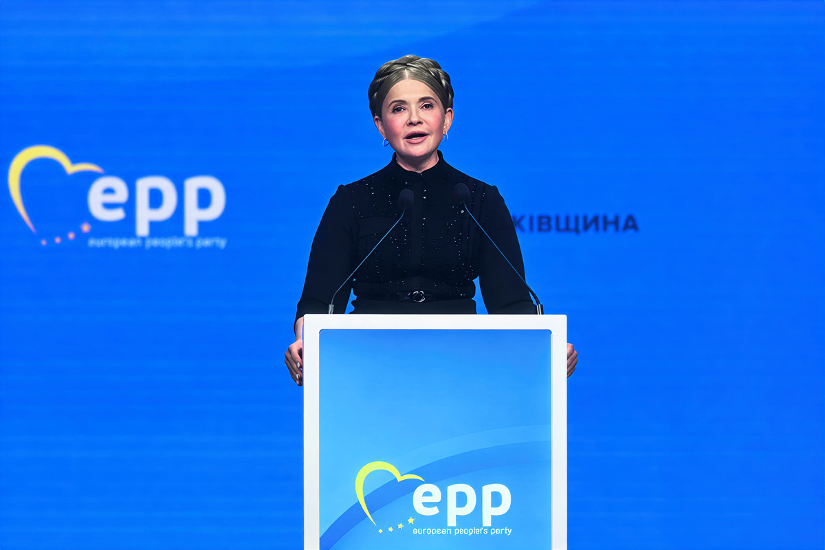 Юлия Тимошенко выступает в Валенсии, Испания, 29 апреля 2025 года. | JOSE JORDAN/AFP via Getty Images