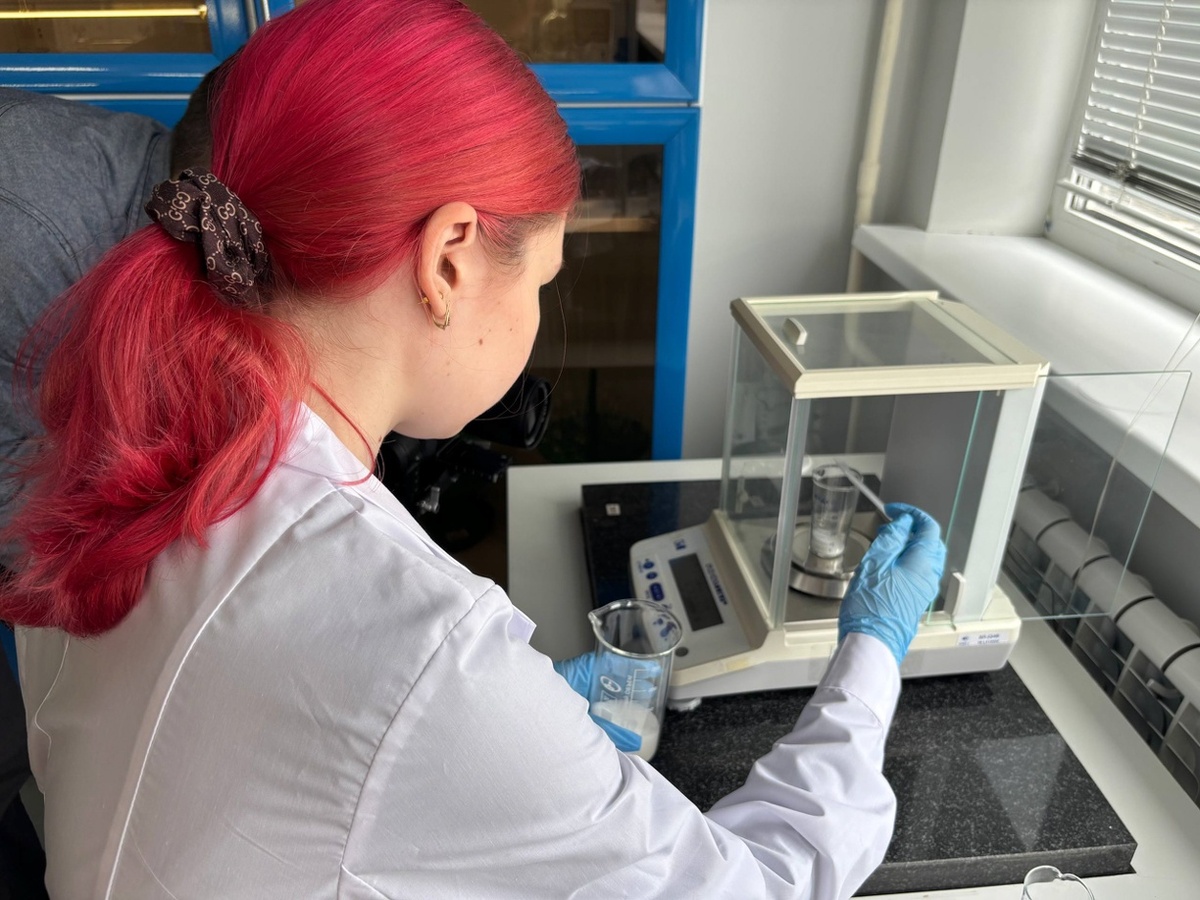 PR-специалисты увольняются каждые два года, а вот медсестры в среднем работают на одном месте около шести лет.  Фото: ФедералПресс / Ирина Ромашкина