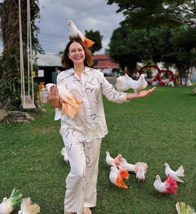     Ирина Безрукова наслаждается в отпуске