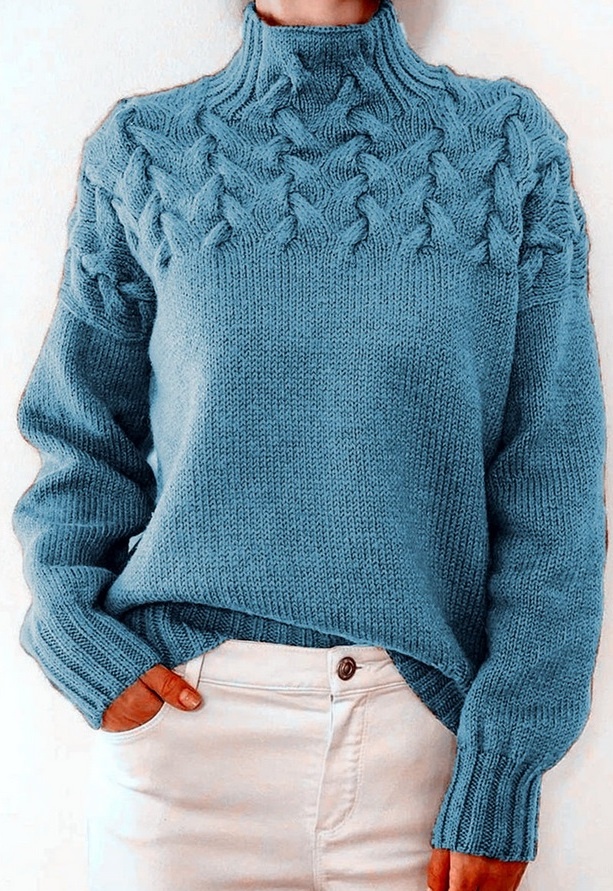 Синий свитер. Фото источник: интернет-магазин одежды.