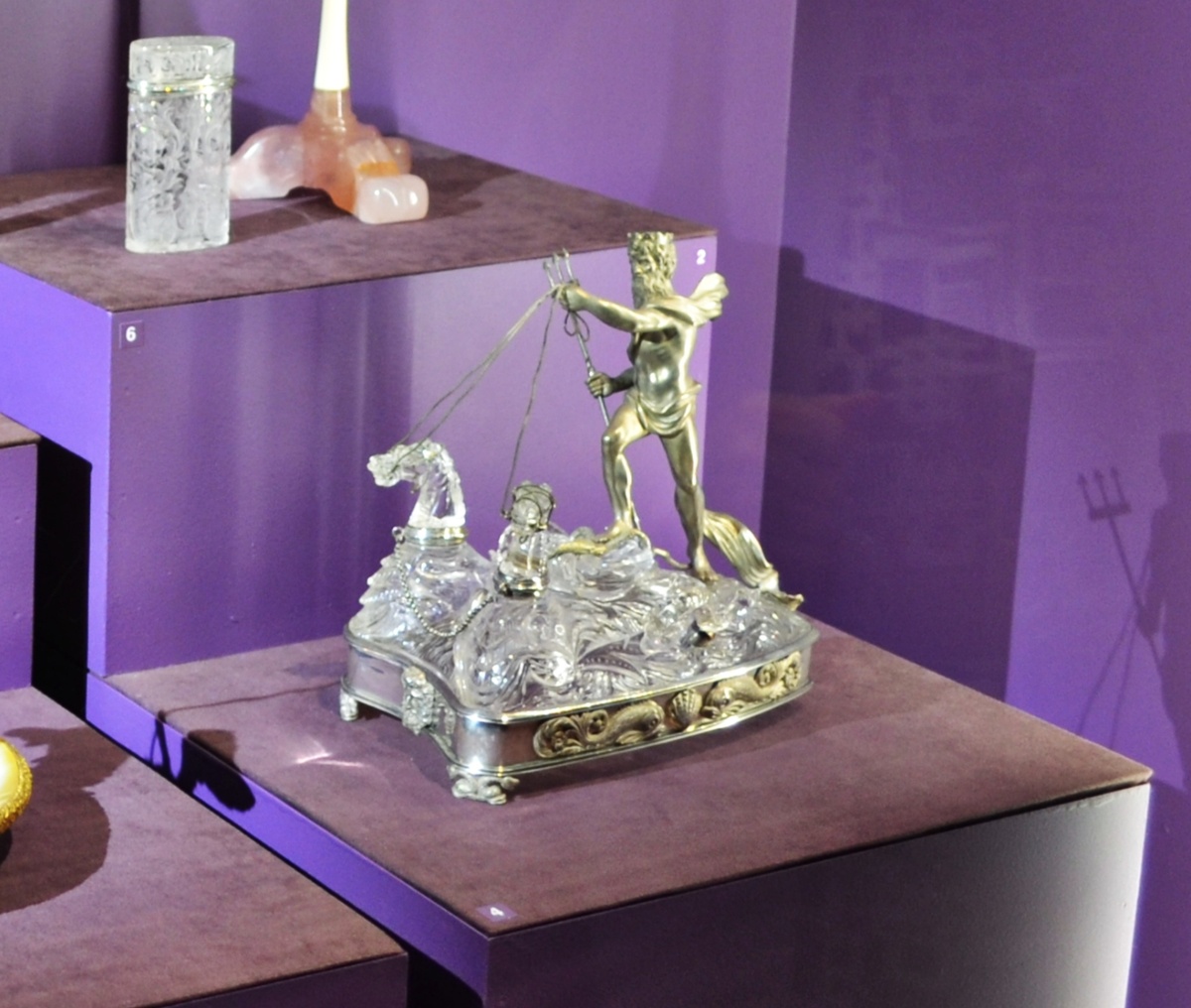 Сигаретница. "Фаберже", 1910г. Горный хрусталь, платина, серебро, алмазы. Из собраний Государственного Эрмитажа. Фото автора канала 