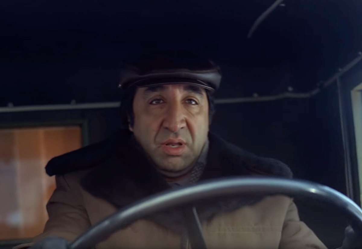   Фрунзик Мкртчян кадр из фильма «Мимино». Источник фото: ru.wikipedia.org.