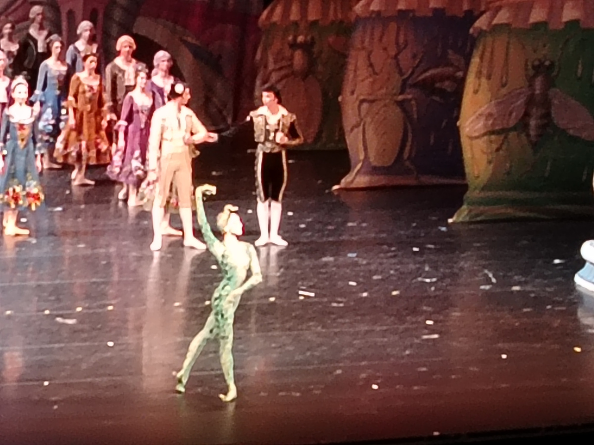 Восточный танец- А.Сатыналиева