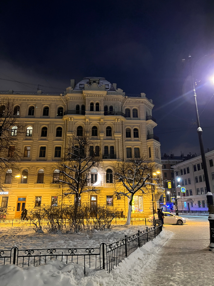 Дом Мурузи - вид с Преображенской площади