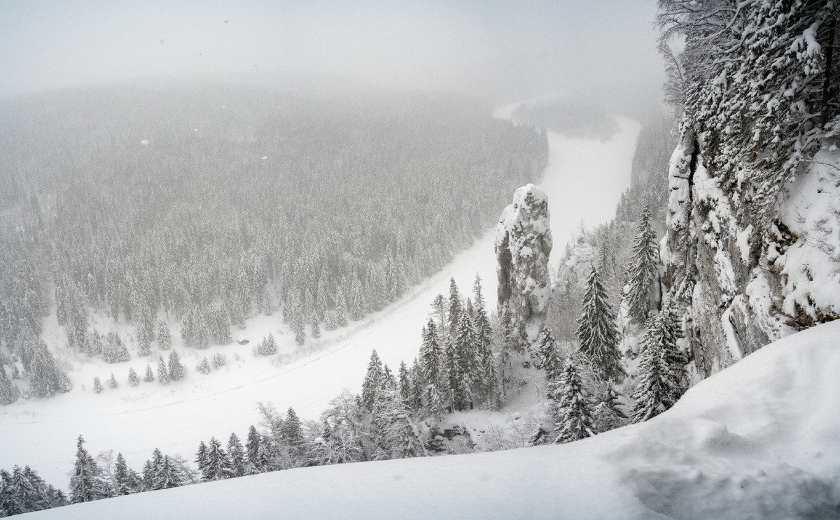 "Чертов палец" самая заметная деталь Усьвинских столбов