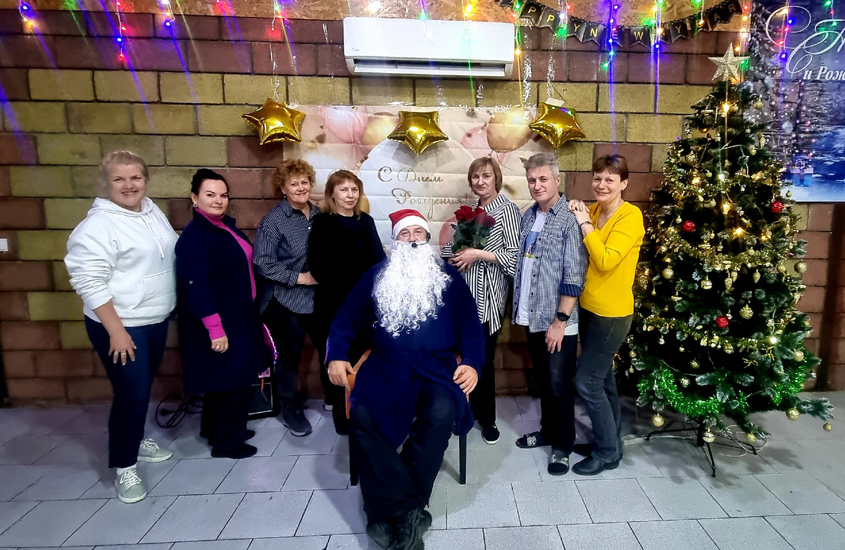 Слева - направо