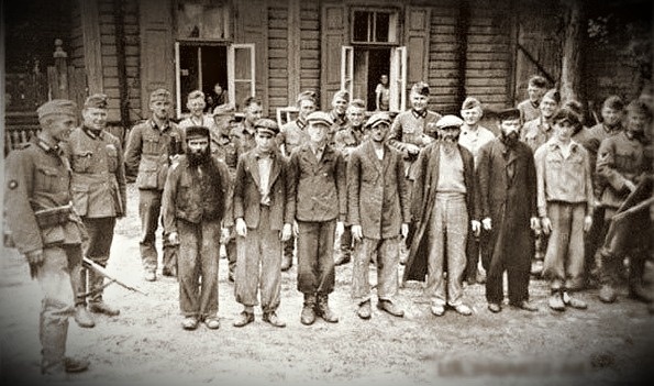 Мужчины захваченные нацистами