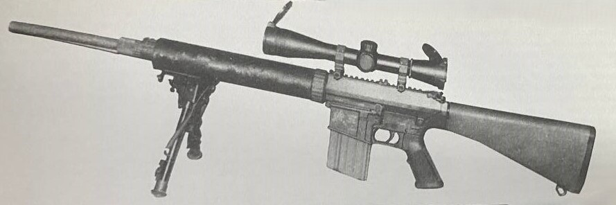 Винтовка «Стоунер» CР25 - это, по сути дела, 7,62 мм модификация автоматической винтовки М16, специально созданная для снайперской стрельбы.