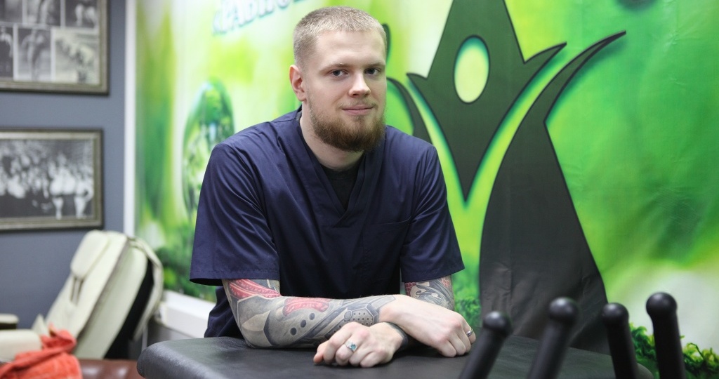 Упражнения при боли в позвоночнике