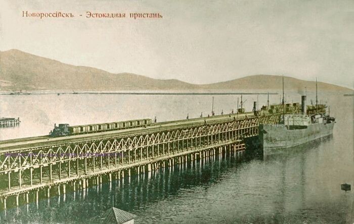 Эстакадная пристань Общества Владикавказской железной дороги