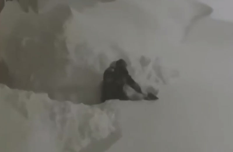     Фото: Кадр видео