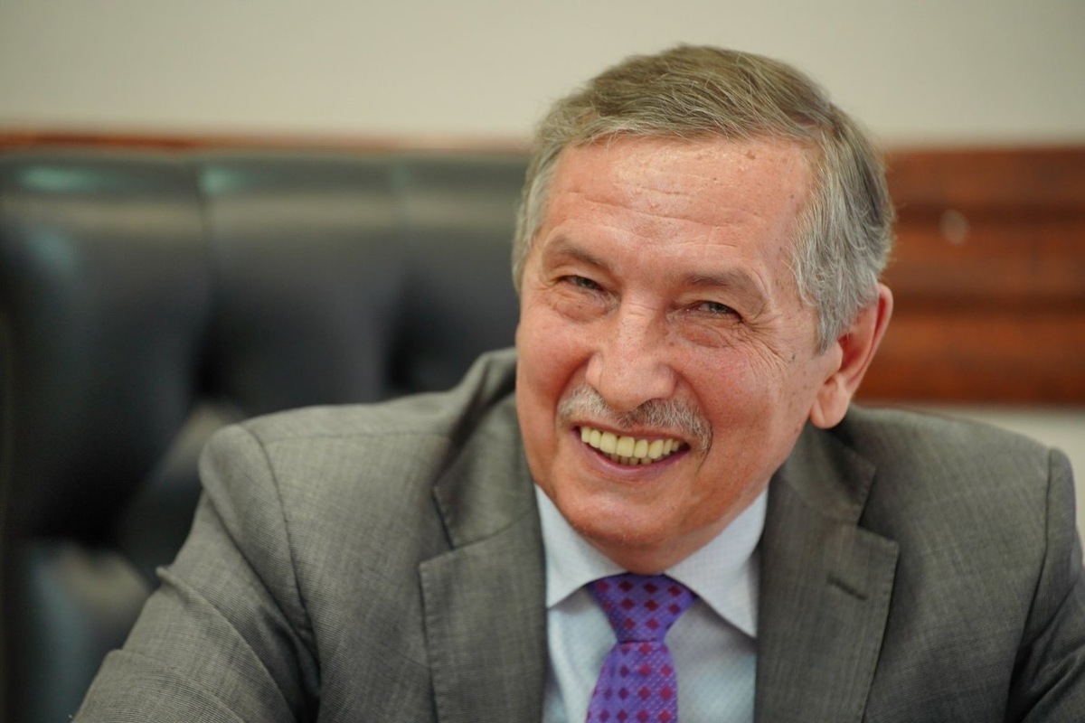    Баллотироваться в судьи Рината Сафина позвал председатель суда, а выдвинул кандидатом коллектив «Татхимфармпрепаратов». Реальное время / realnoevremya.ru