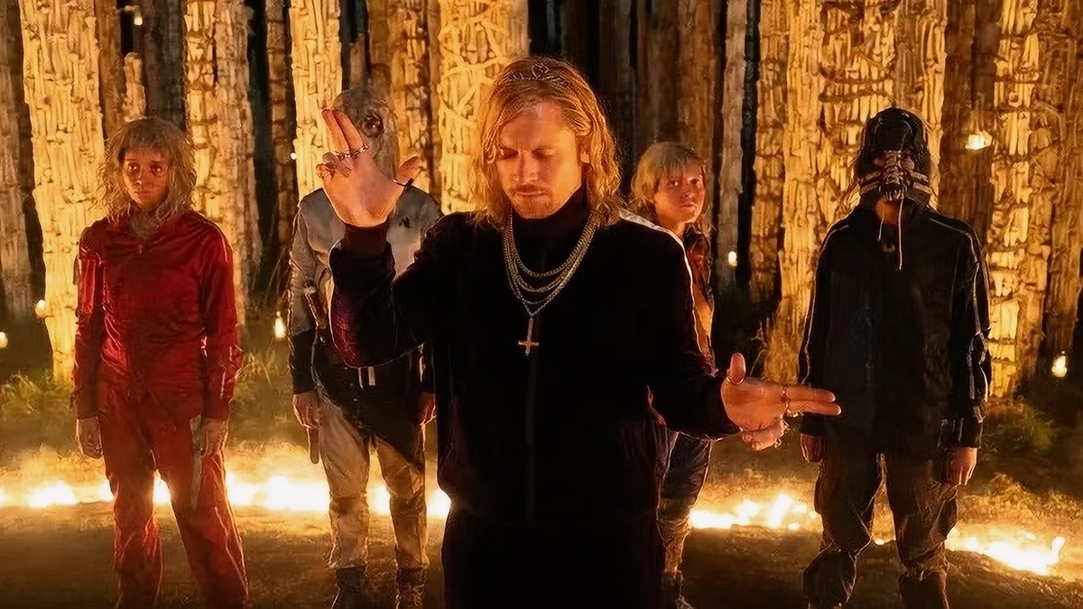 Эта история не добра со злом, а зло против зла 