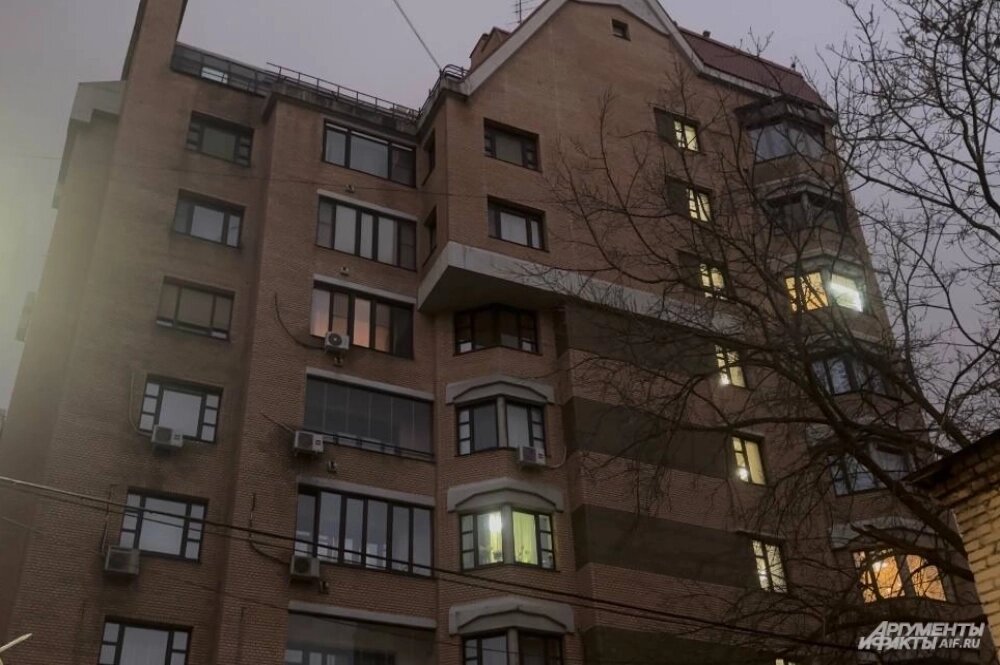    Дом, в котором находится квартира Ларисы Долиной. Фото: АиФ/ Лизавета Андреева