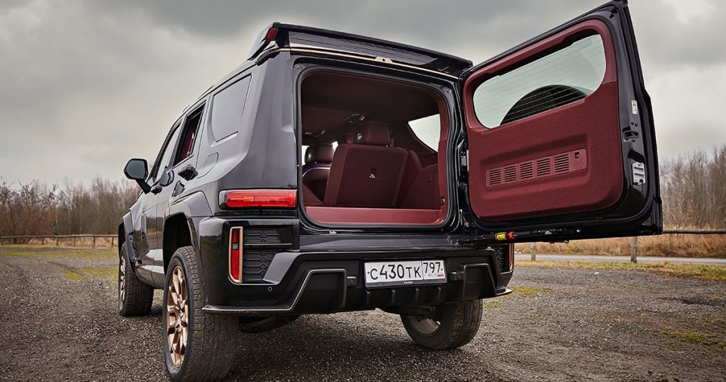 3,5 тонны китайской роскоши: как едет Tank 700 Edition One за 12 млн рублей