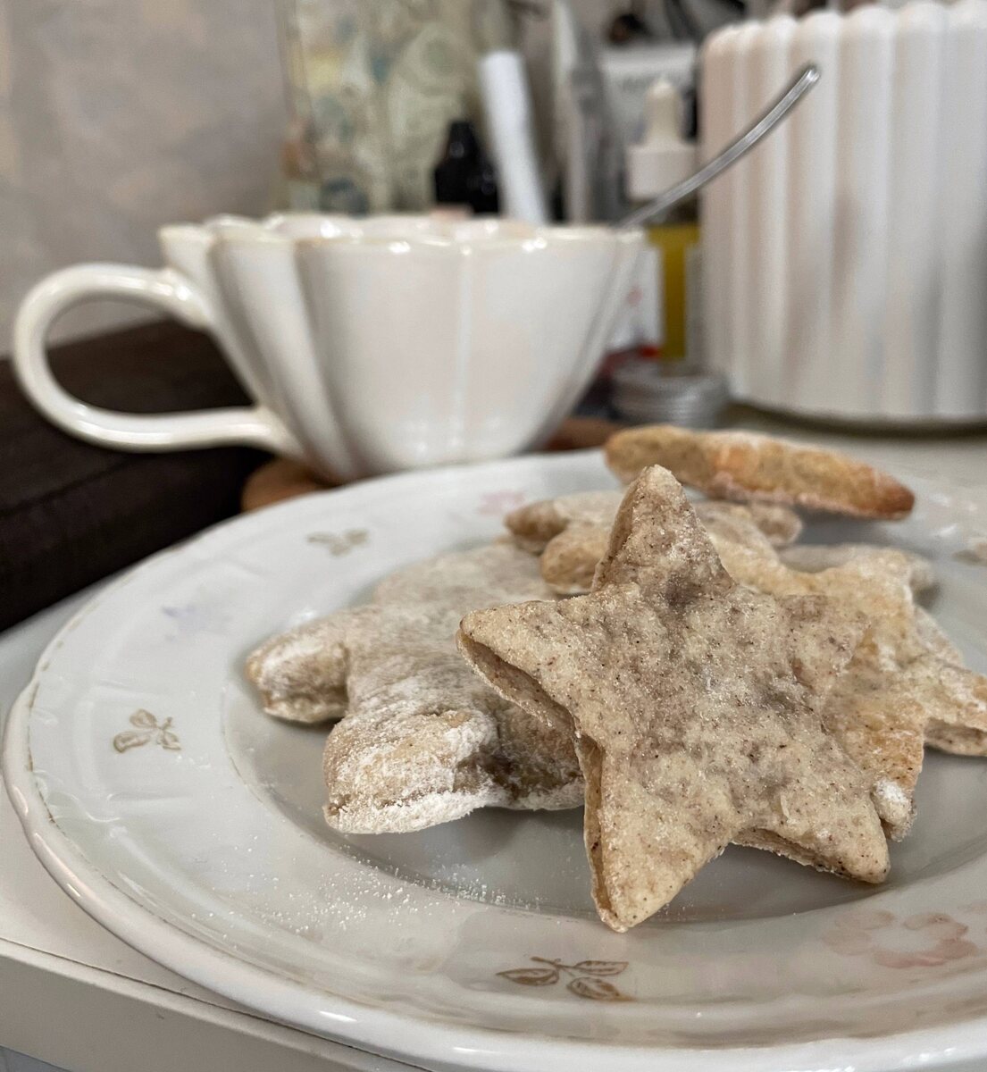 Воть такое. Цвет дают пряности