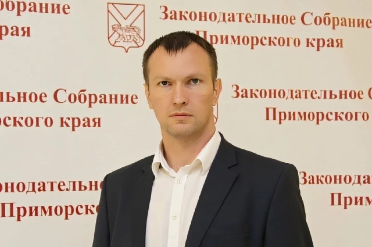    Экс-депутата из Приморья Костюкова осудили условно за хищение 56 млн рублей