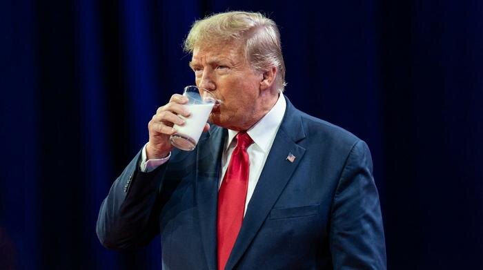 Дональд Трамп. Обложка © Nano Banana / Life.ru