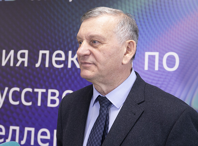   Анатолий Батаев. Фото из архива «Континента Сибирь»