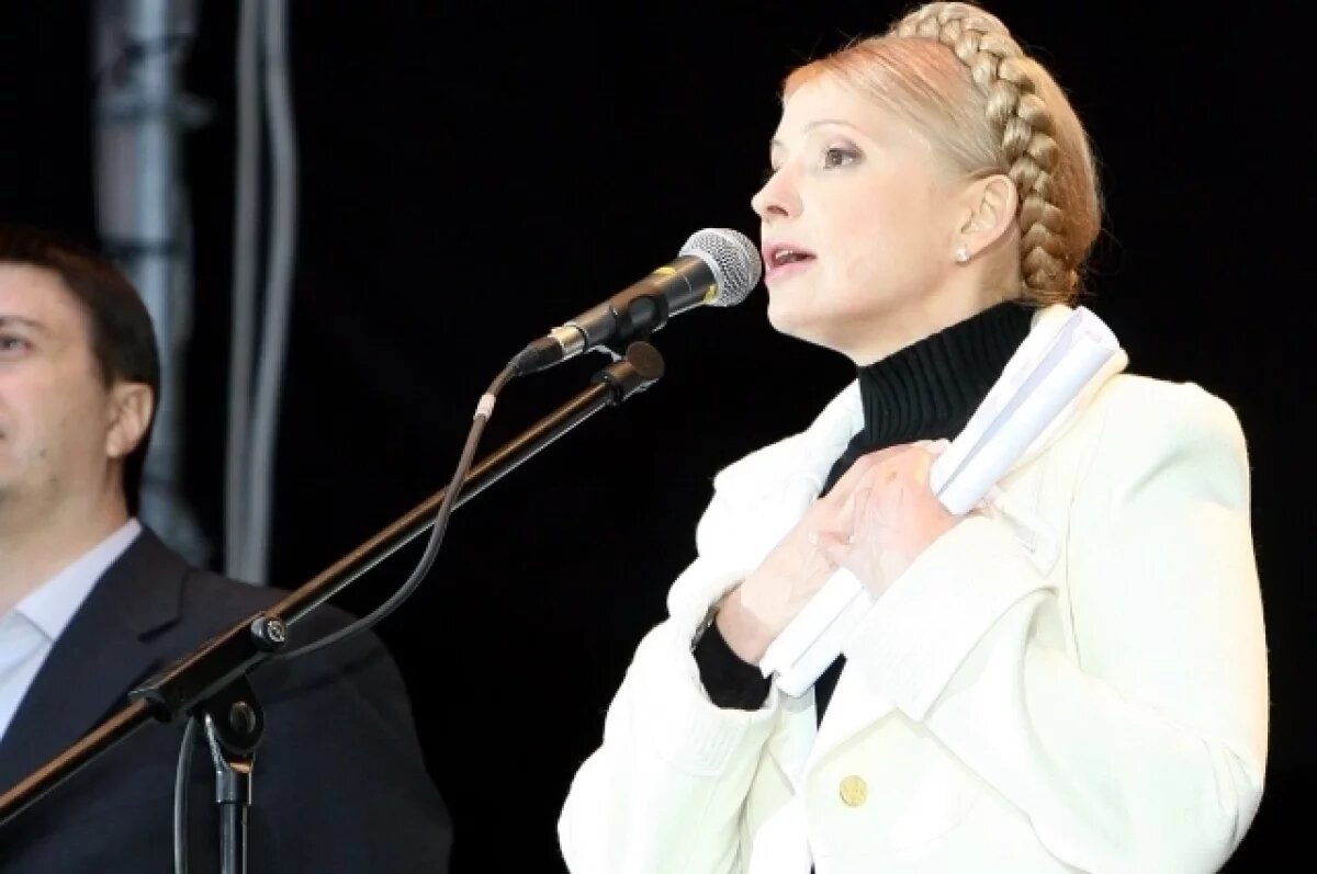    Женщина с косой идет за Зеленским: Запад нашел могильщика власти Киева