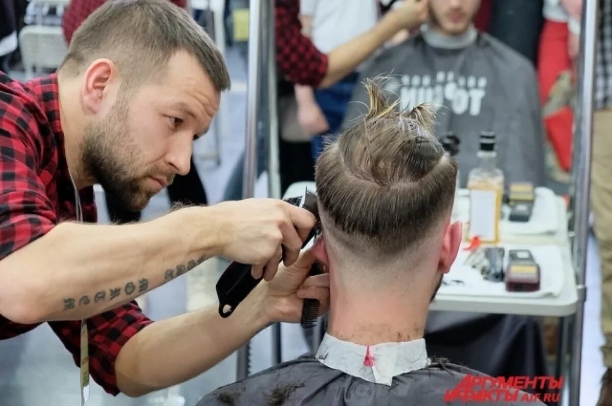    Владелец сети барбершопов подал в суд на парикмахерскую из Прикамья