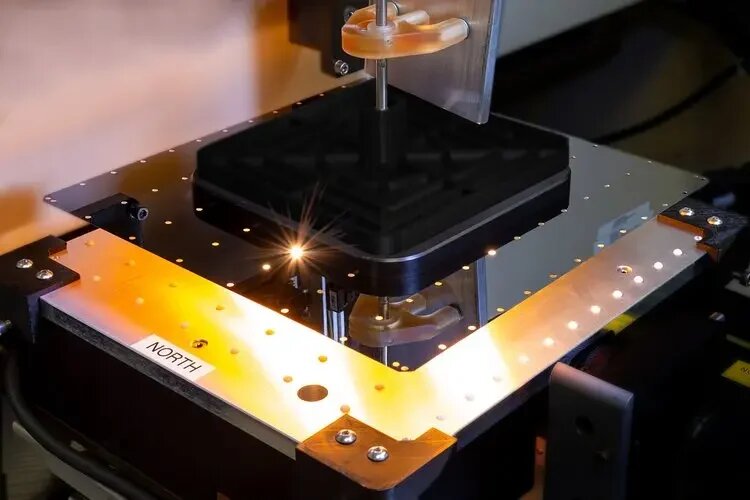 OpenAI заключила сделку на 10 миллиардов долларов с Cerebras, получив вычислительные мощности на базе больших чипов с потреблением 750 МВт.