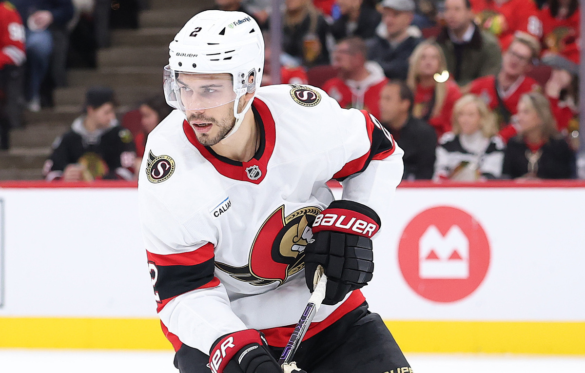    Защитник "Оттавы" Артем Зуб  Michael Reaves/Getty Images