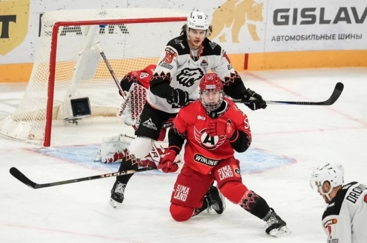    «Трактор» уступил в Екатеринбурге 1:4, имея преимущество в первом периоде