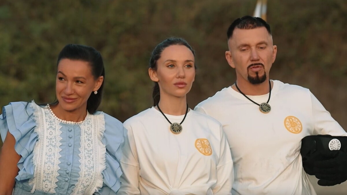    Скриншот первого выпуска шоу "Выжить в Стамбуле" с Ириной Шибецкой, Мией Бойко и Серегой