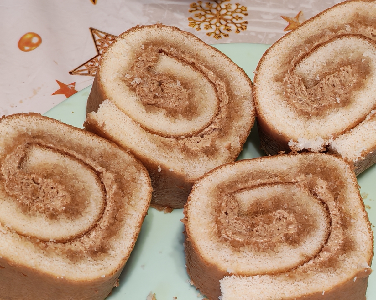 Рулет со сгущëнкой. Про нашу жизнь