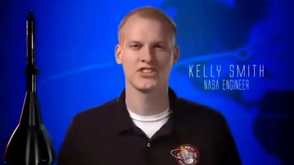 Инженер NASA Келли Смит