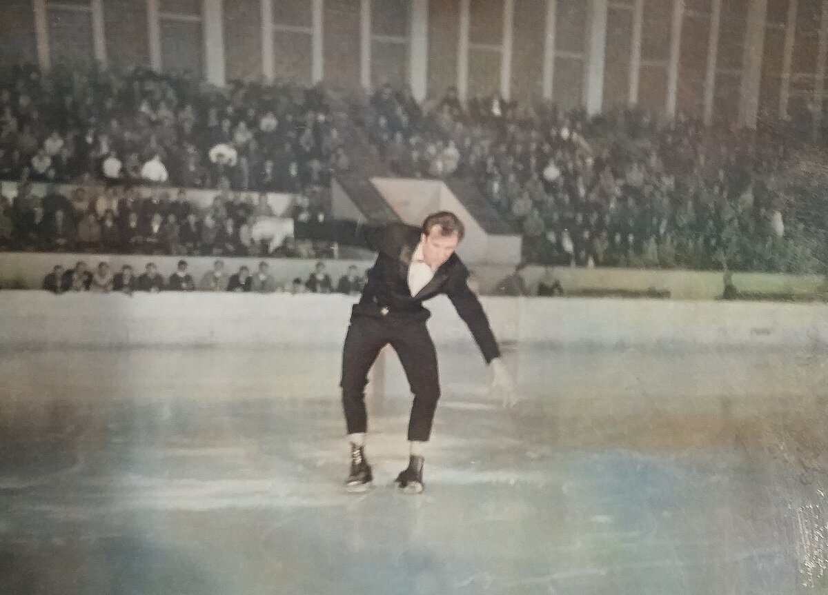 Кадр из фильма "Штрафной удар". Владимир Яновскис.