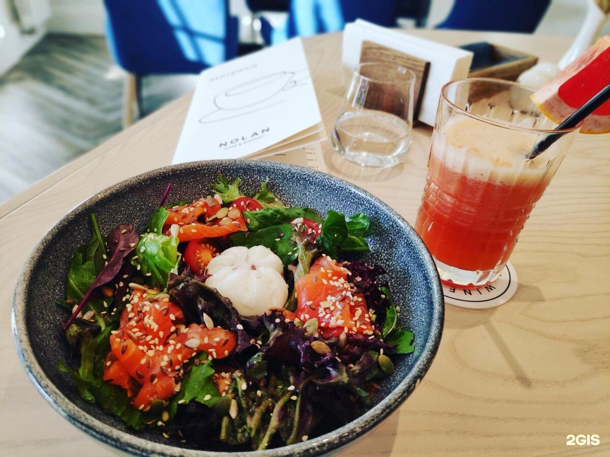    Nolan Wine & Kitchen © 2gis.ru