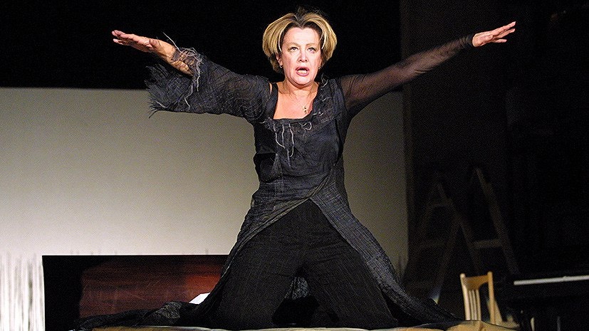    Фото: Марина Неёлова, источник: vk.com/marinaneelova