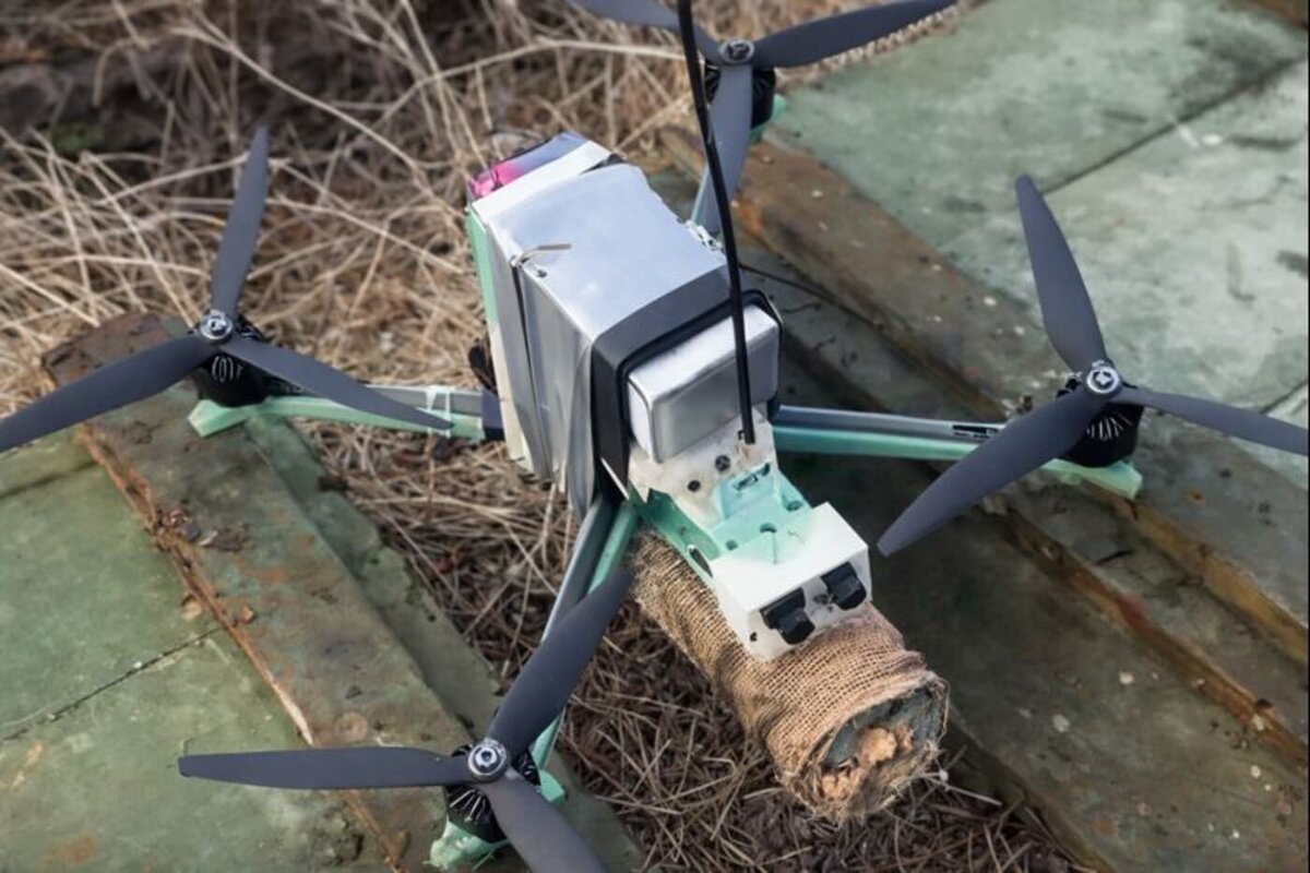   FPV-дрон «Бумеранг»