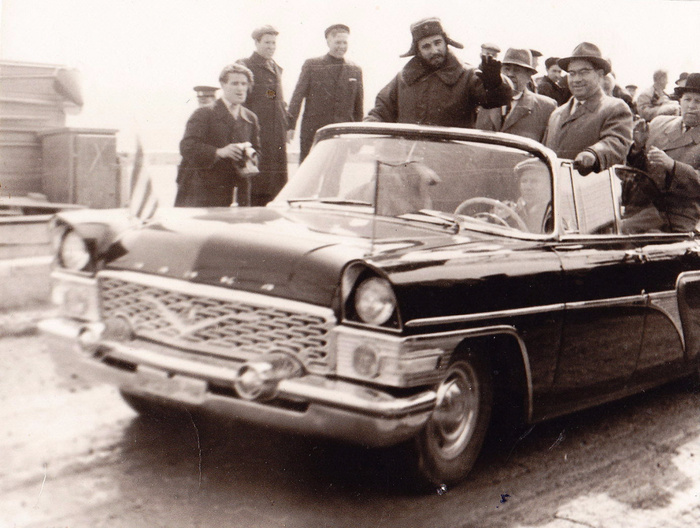 Фидель Кастро на строящейся Братской ГЭС, 13 мая 1963 года.