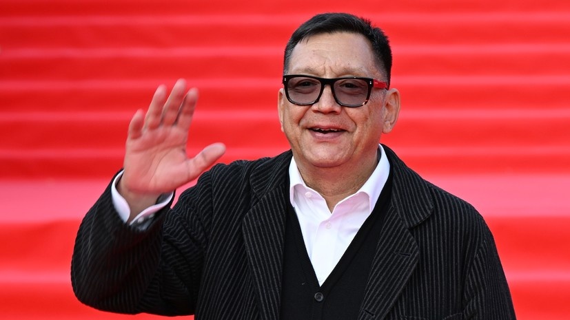     Егор Кончаловский (при рождении — Георгий Михалков) родился 15 января 1966 года в Москве в семье режиссёра Андрея Михалкова-Кончаловского и актрисы Наталии Аринбасаровой. Он внук писателя Сергея Михалкова и племянник режиссёра Никиты Михалкова РИА Новости