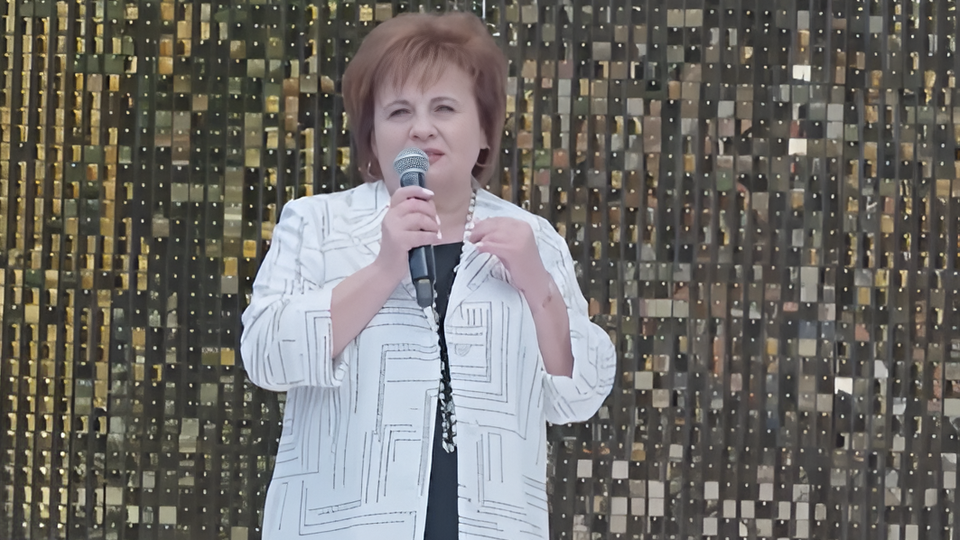     В Киеве арестовали директора школы в Ялте, приехавшую навестить мать РЕН ТВ