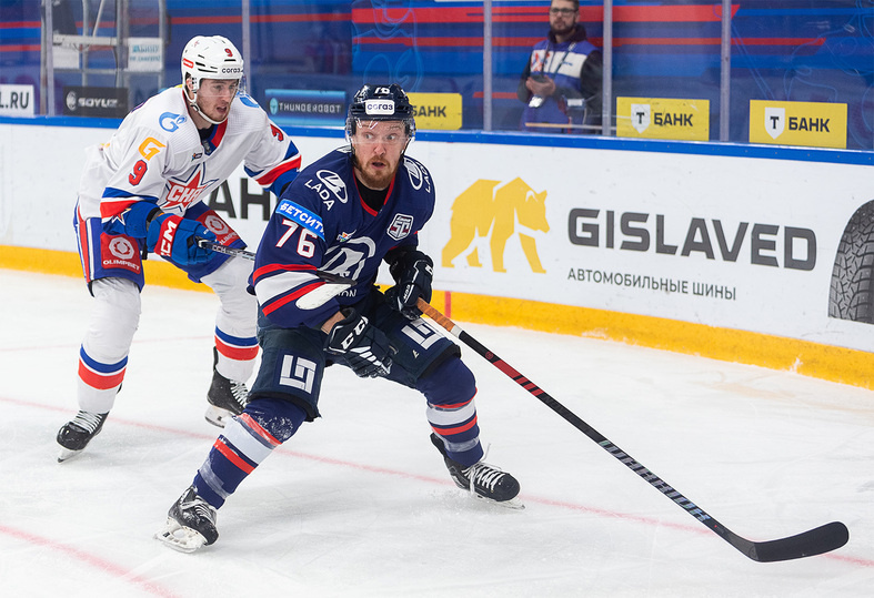     Артур Тянулин. Фото: Андрей Холмов/ХК «Лада»