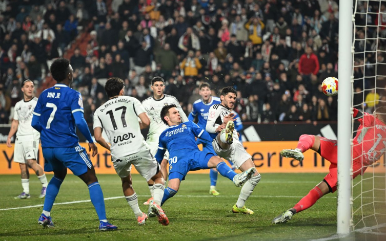 чемпионат.ком