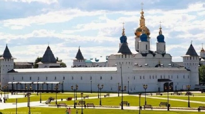 Виды Тобольского Кремля и его окрестностей